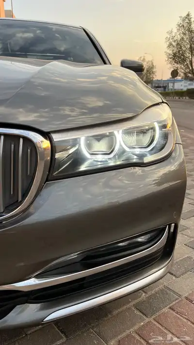 بي ام دبليو 740 2019 تم البيع 3