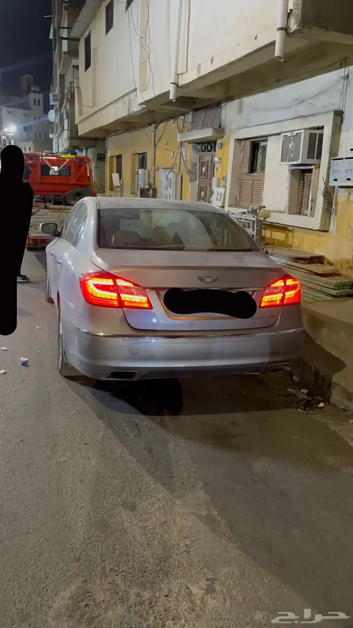 للبيع قطع جنسس 2014 0