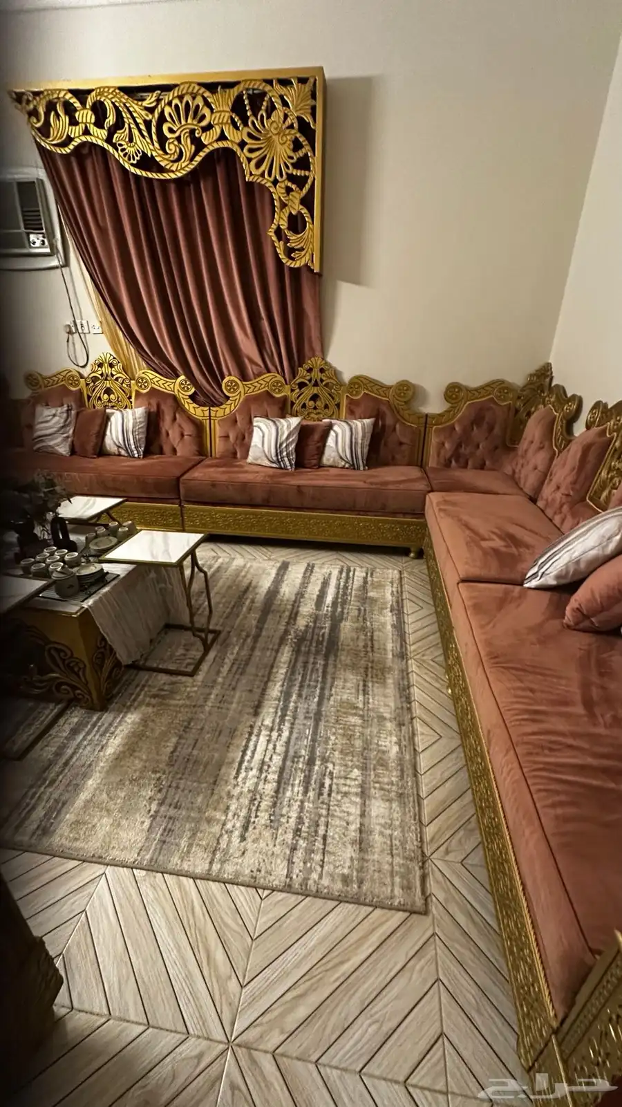 مجلس وودي 4في 5 ب1500 وقابل لتفاوض 6