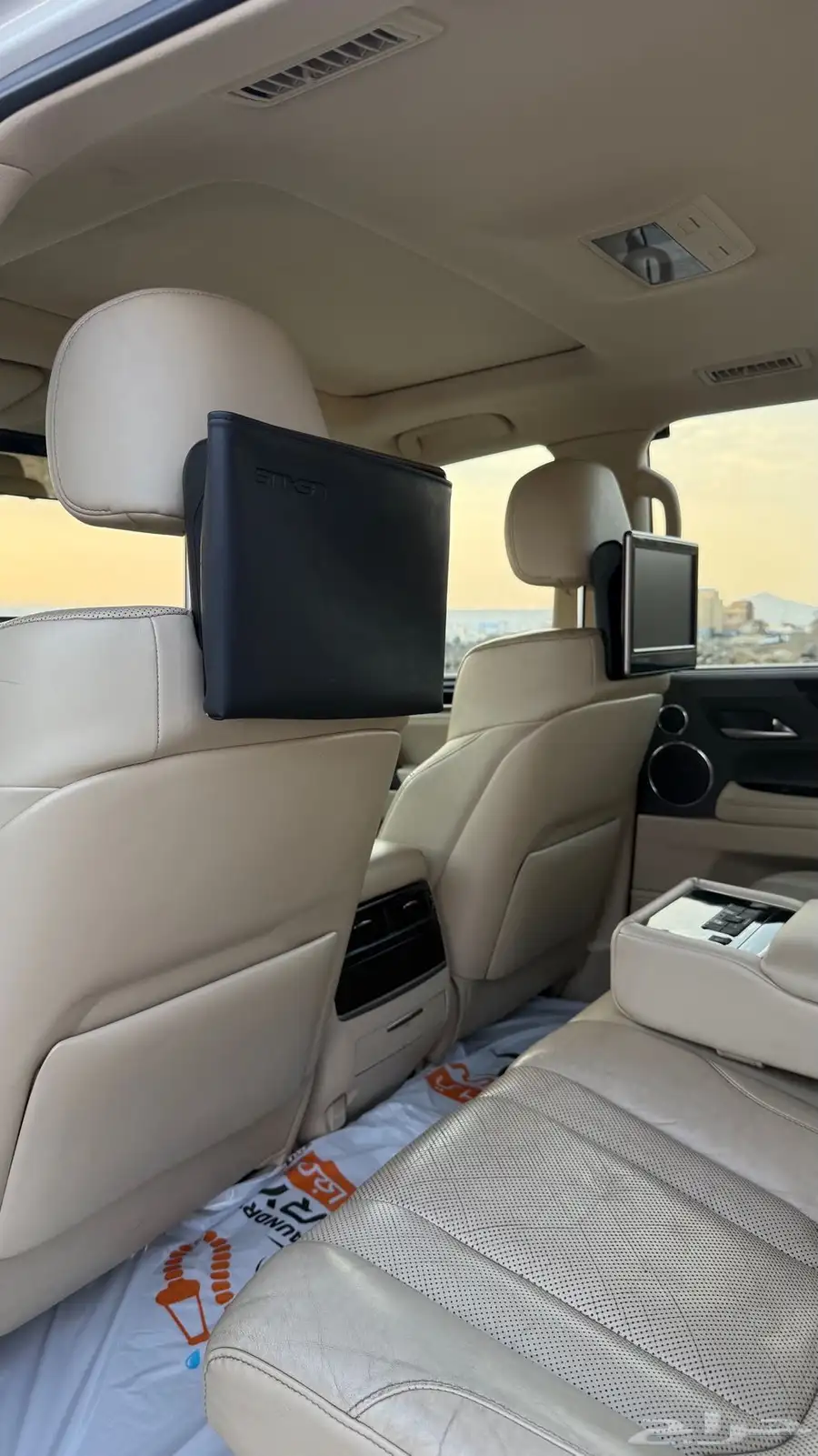 جيب لكزس 2021 سعودي LX 570 . 18