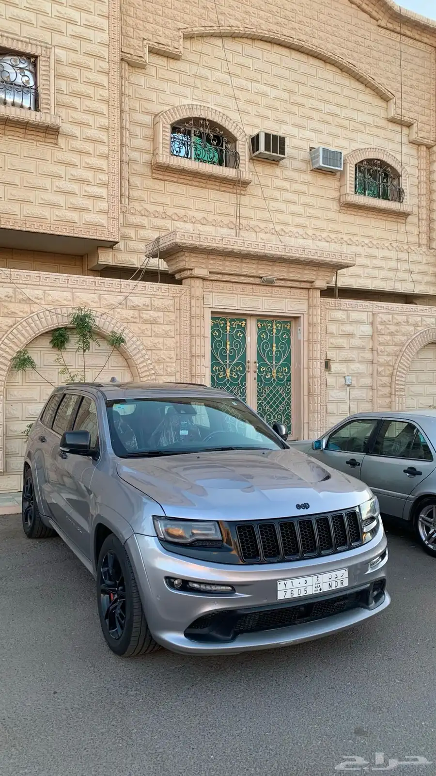 جراند شيروكي srt 2015 0