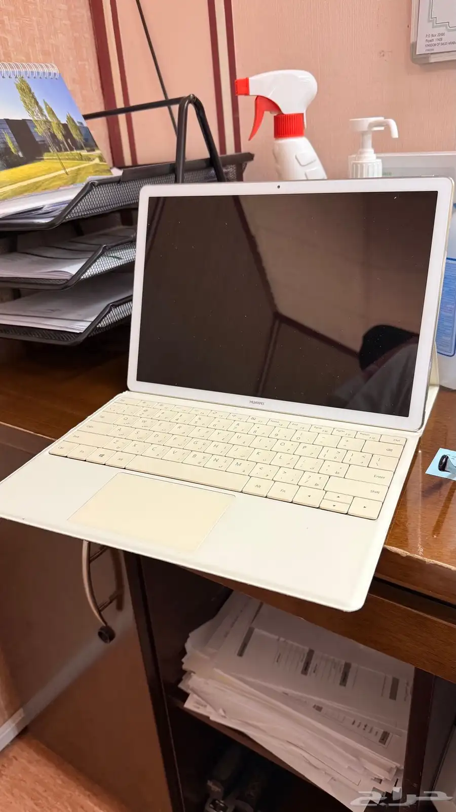 البيع لابتوب 2 في 1 matebook E 6
