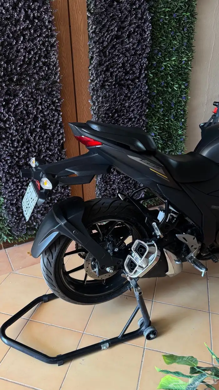 دباب سزوكي 250 استريت فايتر وكالة استخدام نظيف 1