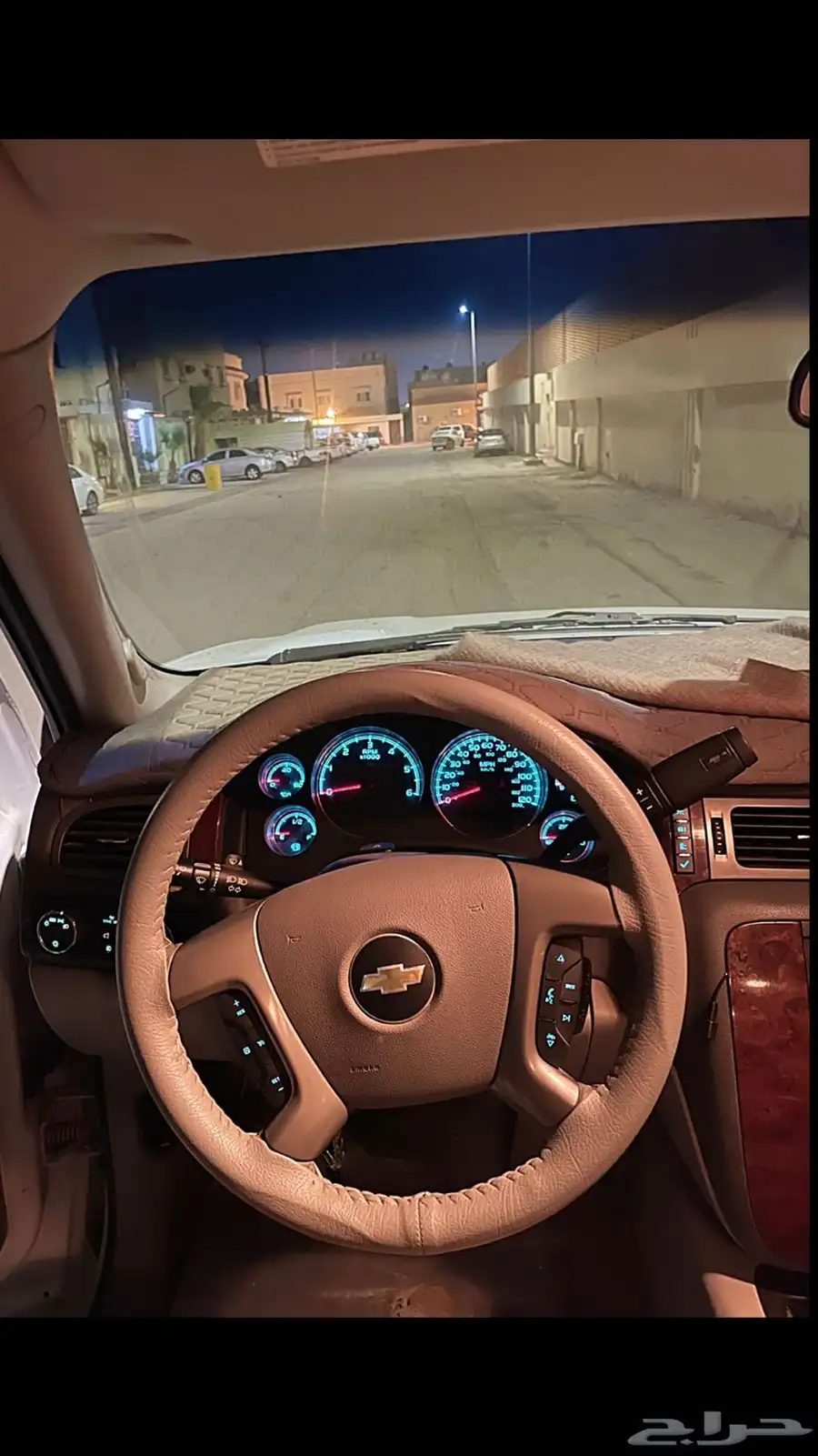 للبيع تاهو -13 LTZ -20- لوحات دبي 9