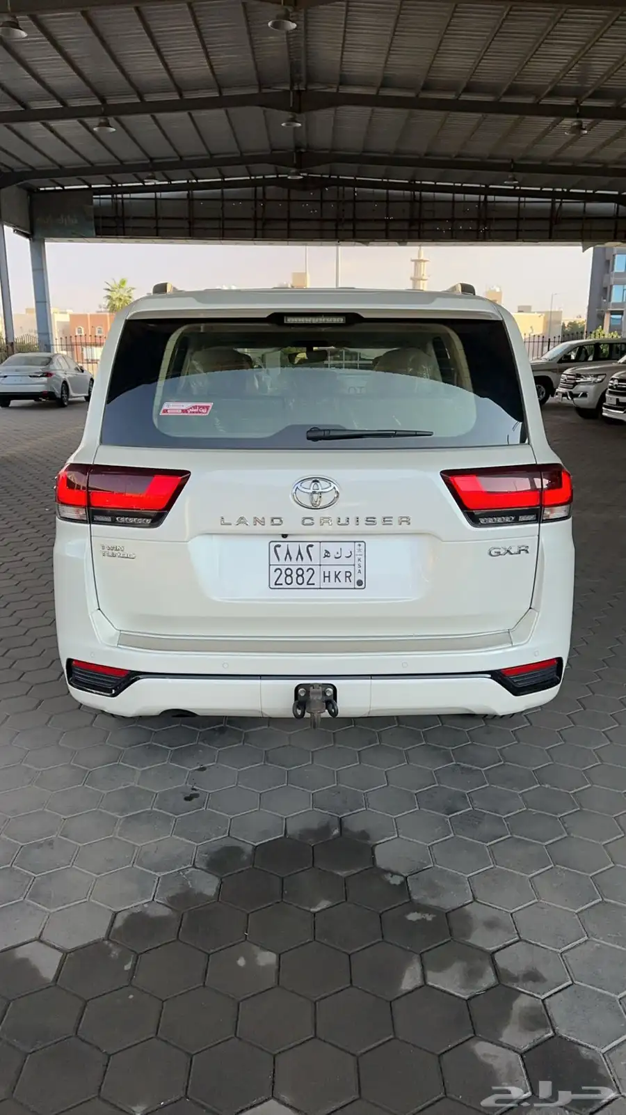 لاندكروزر 2022 سعودي L3 (بنزين) ب 236.000 5
