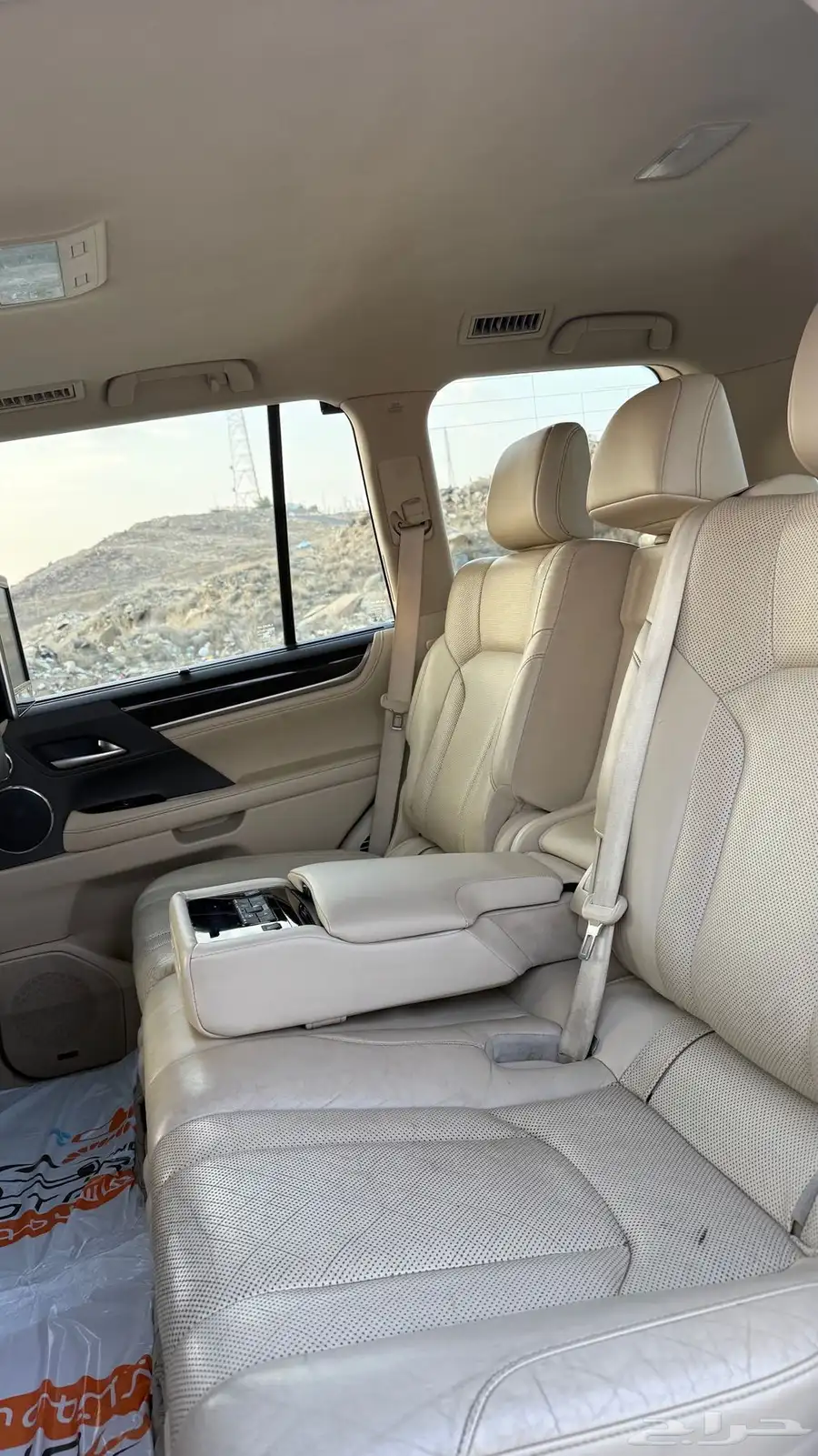 جيب لكزس 2021 سعودي LX 570 . 19
