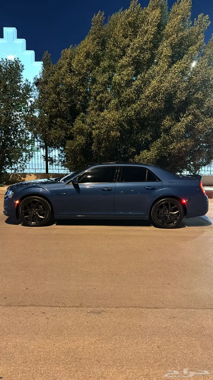 كرايزلر 300s 2023 2