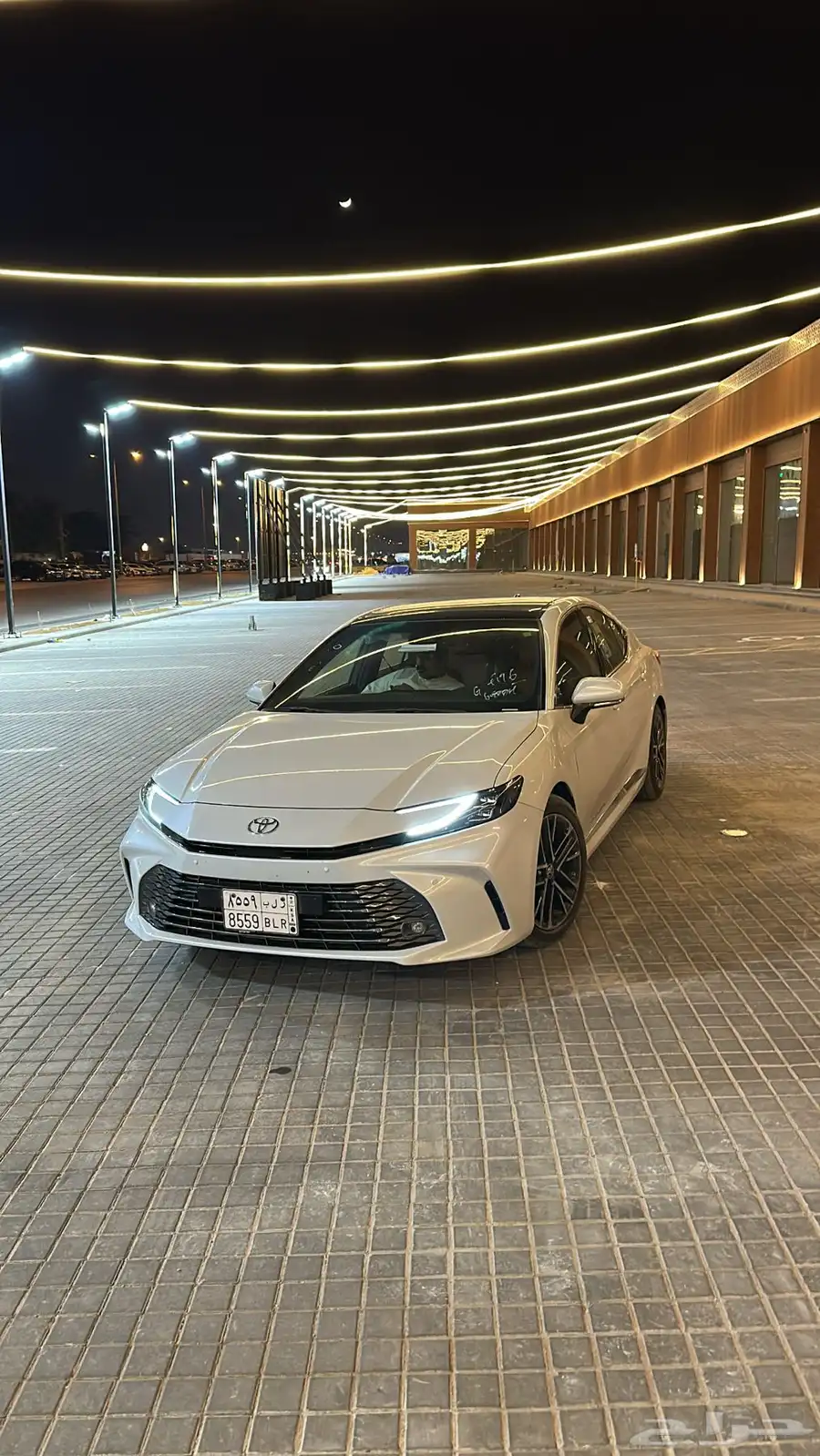 قراندي للتقبيل السبب السفر للخارج 0
