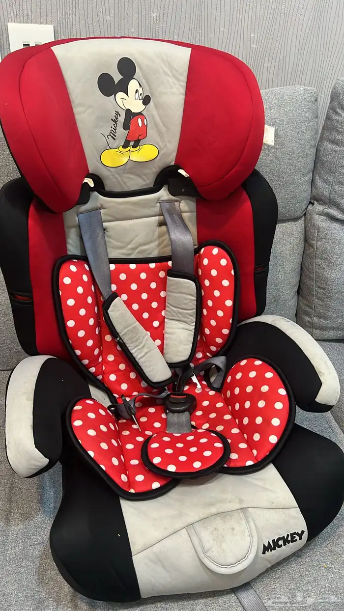 كرسي أطفال نظيف سبب البيع عدم الحاجه له 0