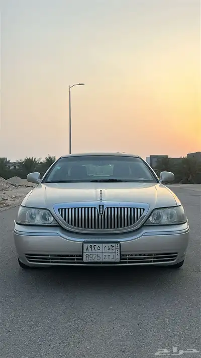 لنكون تاون كار 2011 (نظيف). (تم البيع) 0