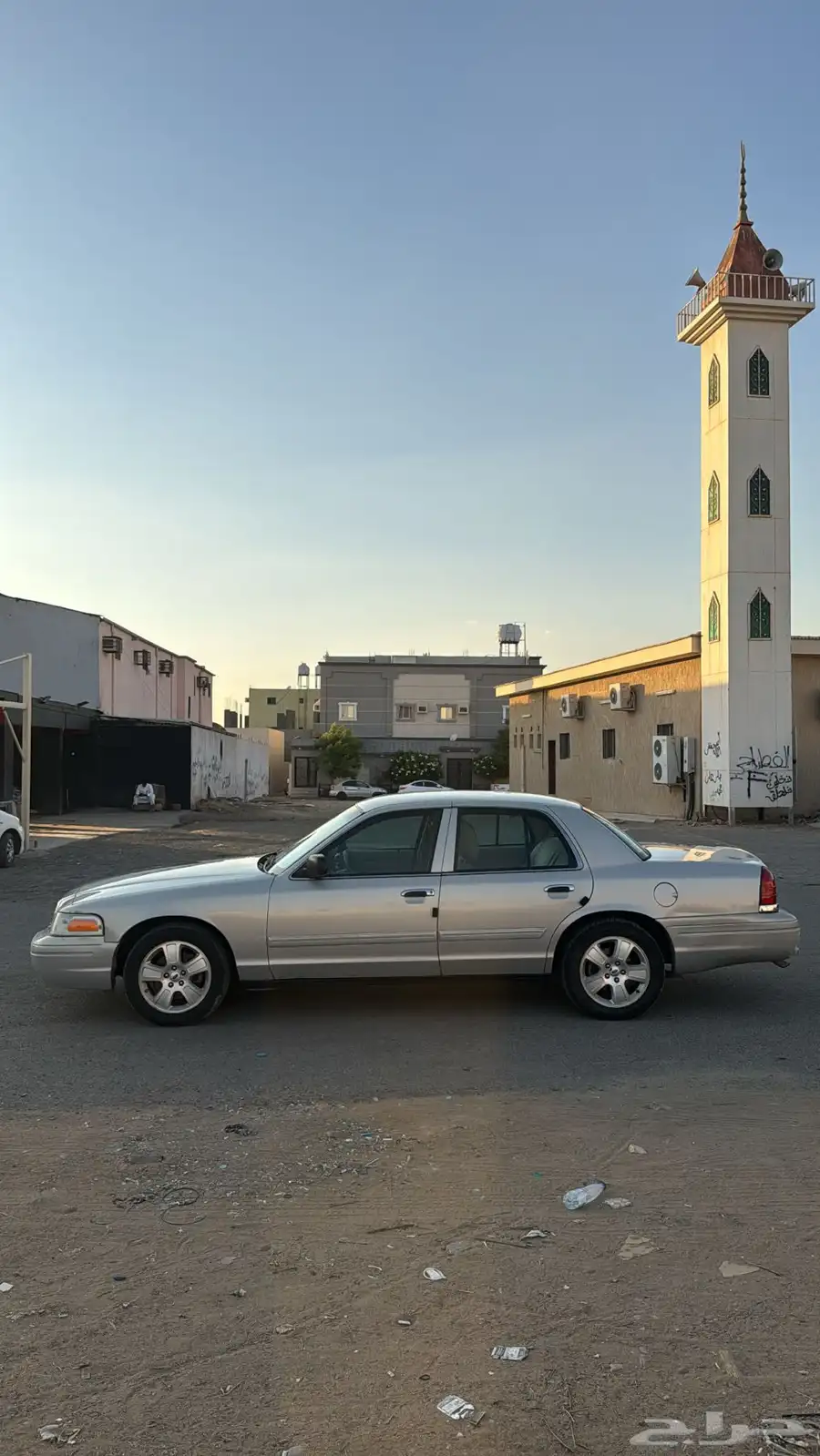 فورد فكتوريا 8