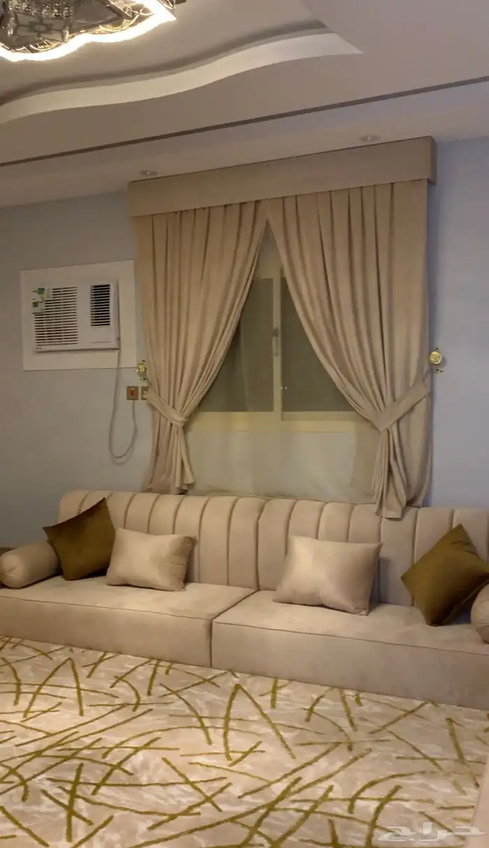 ستاره شبه جديدة مخمل بيج 0