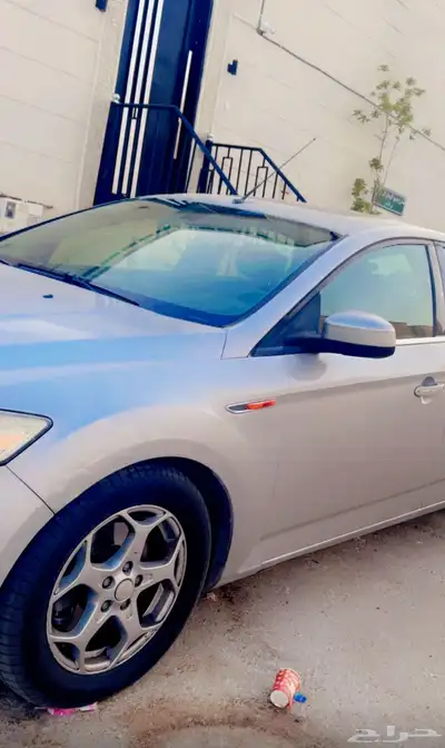 فورد مونديو نظيف ماشاءالله مكيف محركات بودي شرط بذمة صاحبها 2