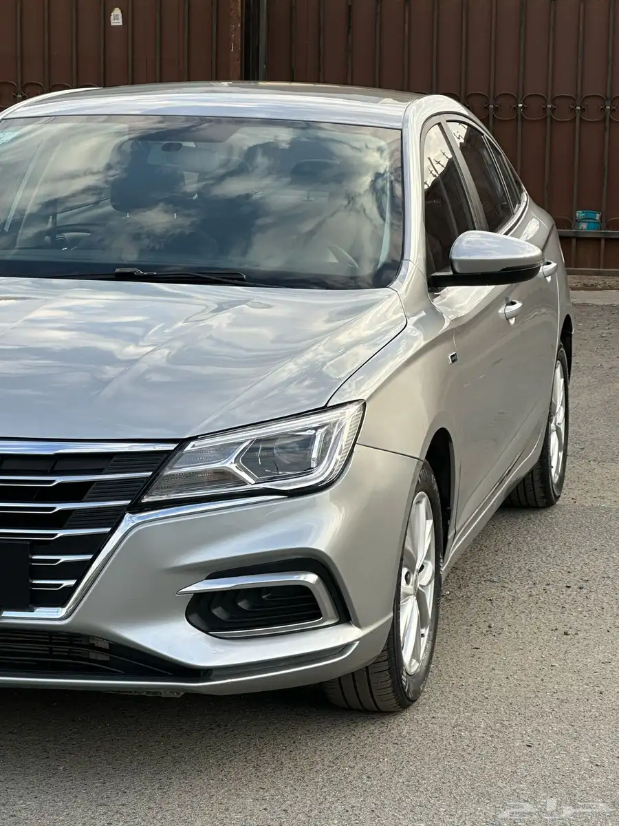 MG   5   2022   نص فل   البيع 27000 الف 15