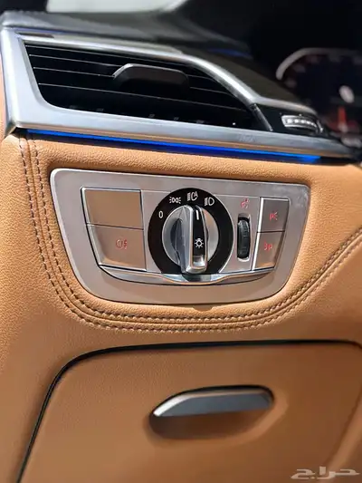 بي ام دبليو 750LI 2020 15