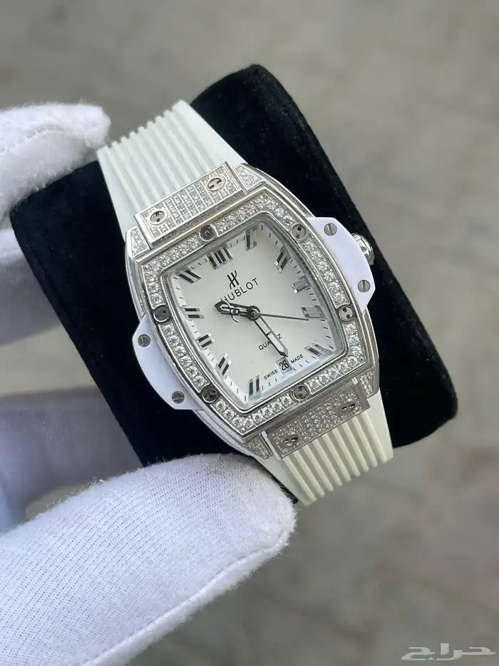 عرض ساعات هوبلت نسائي 3