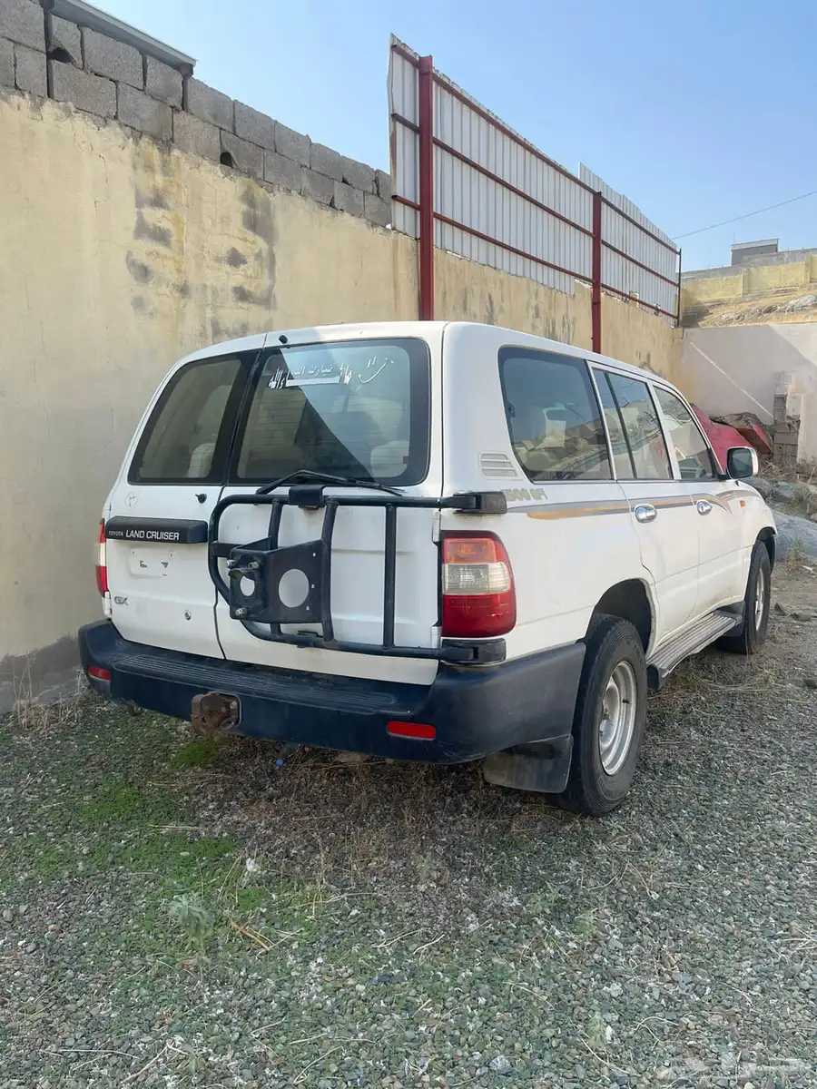 قطع جيب لاندكروزر 2005 جي اكس 1
