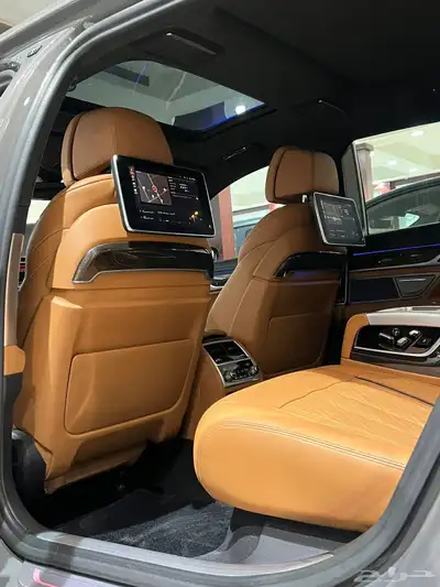 بي ام دبليو 750LI 2020 13