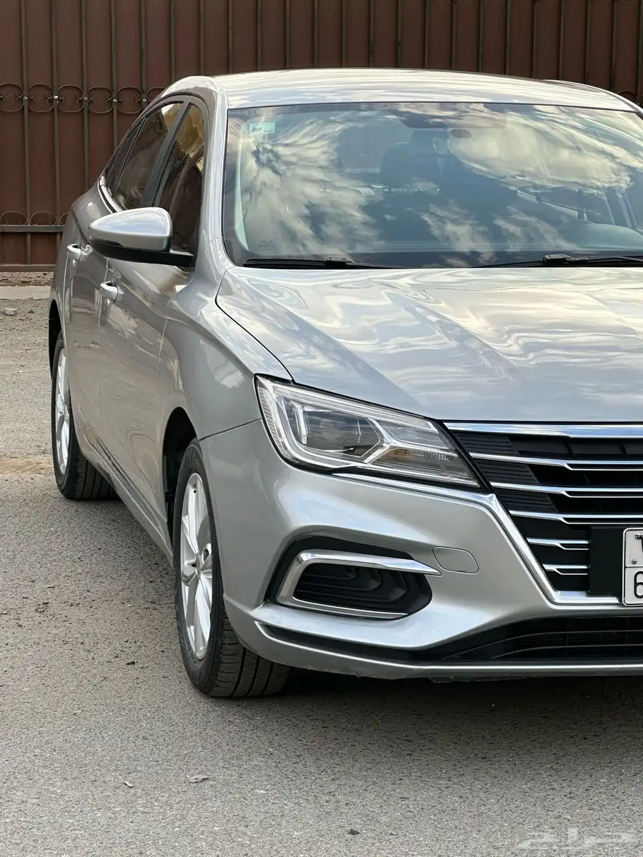 MG   5   2022   نص فل   البيع 27000 الف 16