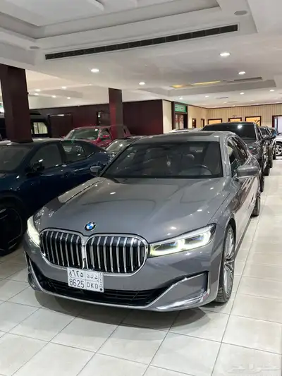 بي ام دبليو 750LI 2020 1