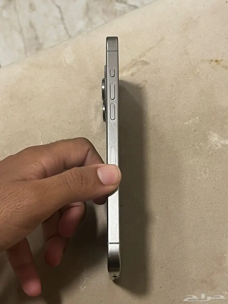 ايفون 0