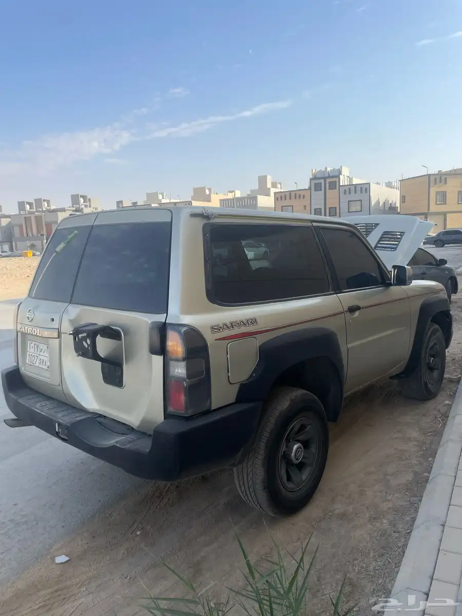 للبيع جيب بترول 11
