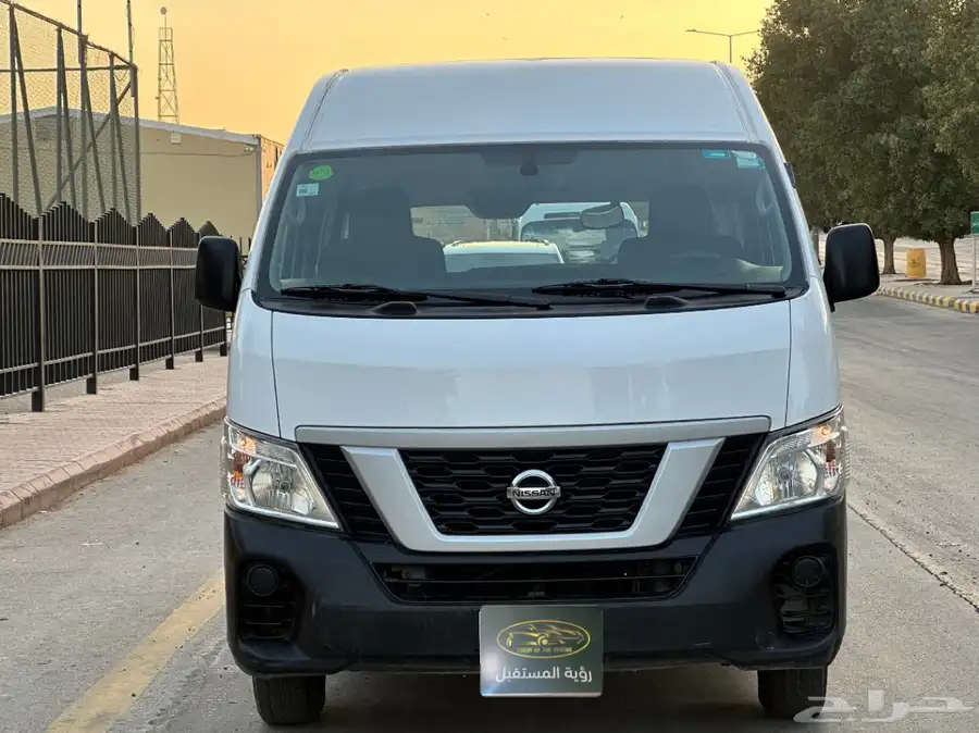 نيسان باص ركاب موديل 2019 سعودي قير عادي ديزل 6