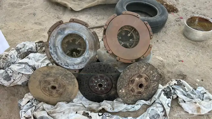 دزق وصحن بوز 24 عايدي عدد اثنين حسب الصور مستخدمه للبيع 0