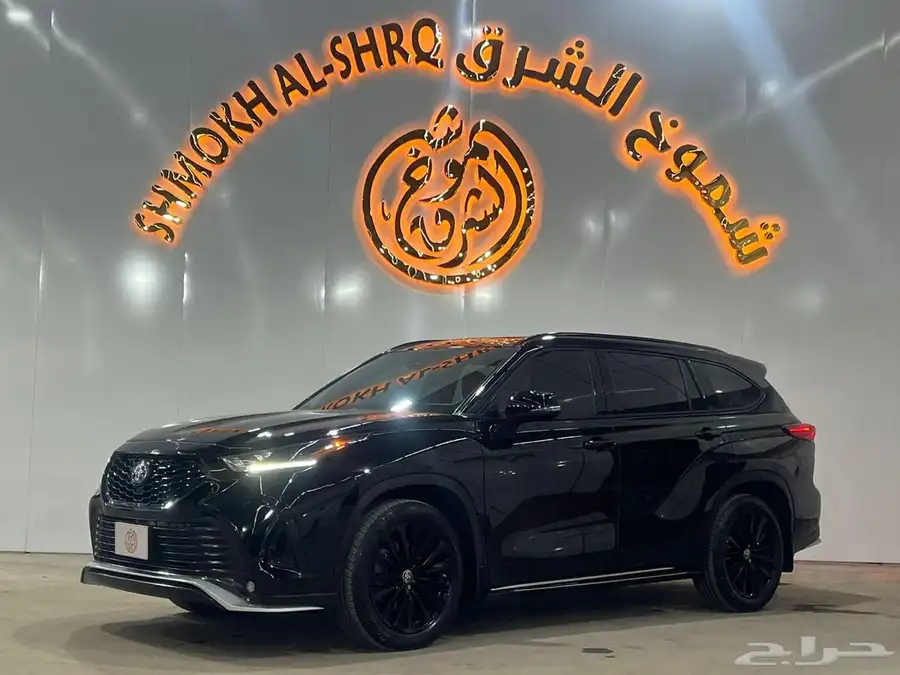 تويوتا هايلاندر 2023 فل كامل ( بحالة الوكالة ) 0