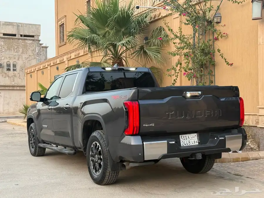 تويوتا تندرا لمتيد TRD موديل 2023 ( بحالة الجديد ) 12