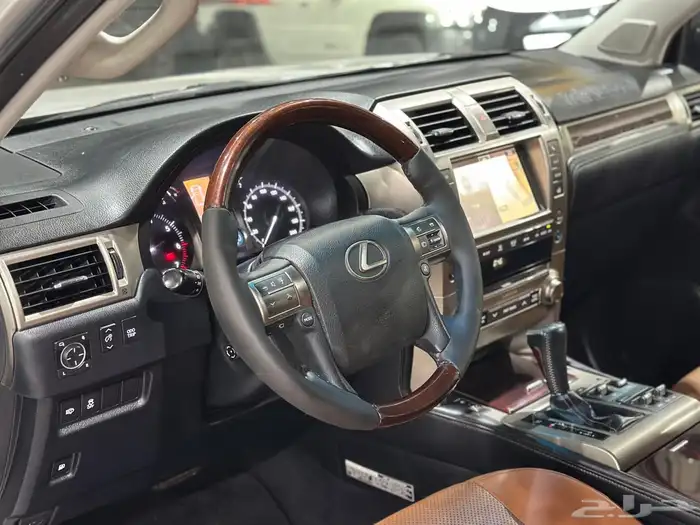 لكزس GX 460 فل كامل موديل 2014 17