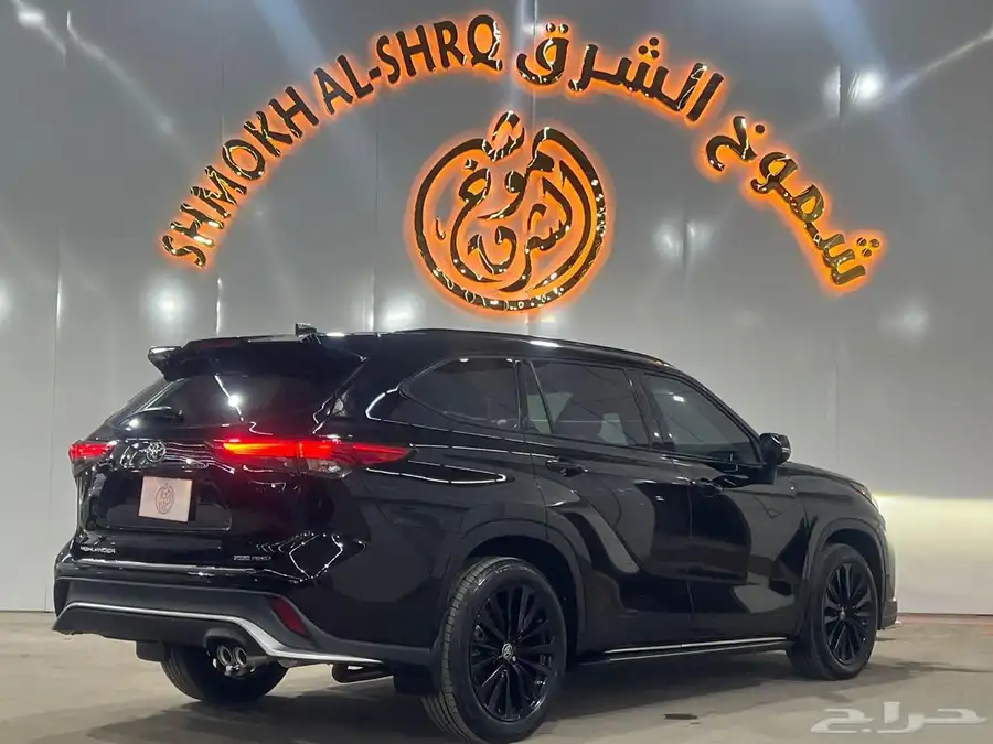 تويوتا هايلاندر 2023 فل كامل ( بحالة الوكالة ) 2
