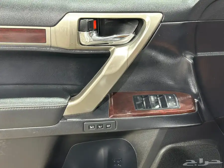 لكزس GX 460 فل كامل موديل 2014 18