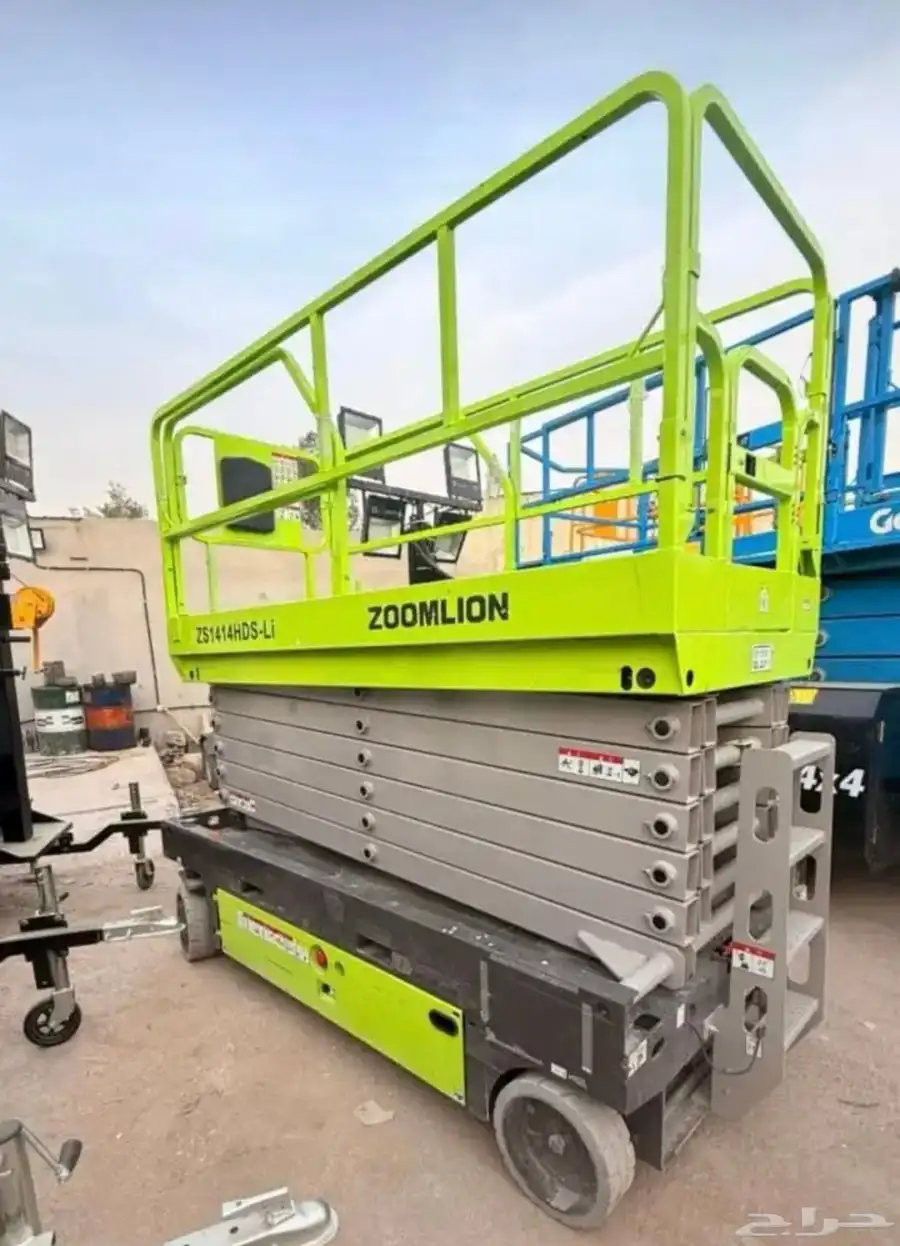 رافعه شوكيه فوركلفت سيزرلفت للايجار Forklift Caesarlift 2