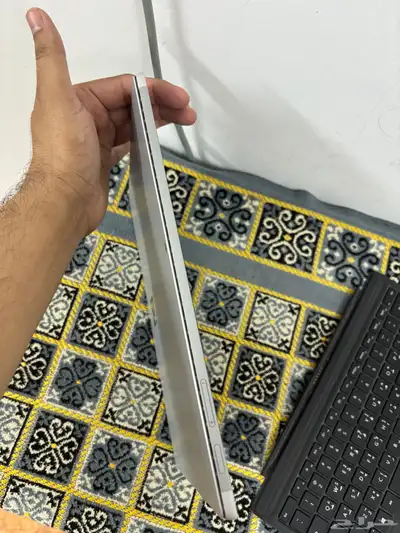 Microsoft Surface Pro 4 - 8GB RAM- 256GB SSD 8