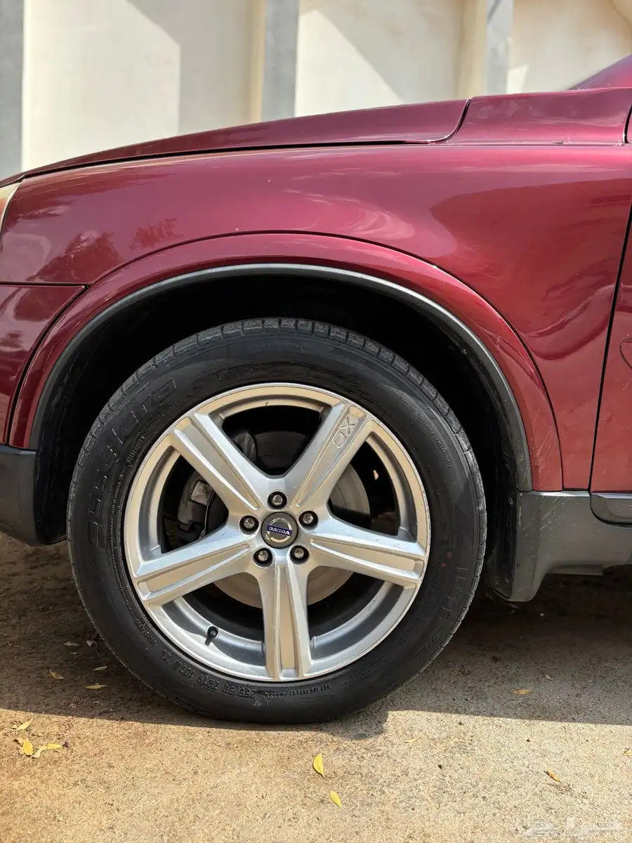 فولفو XC90 2008 V8 5
