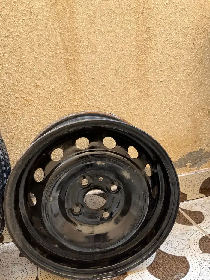 للبيع جنوط اكسنت او يارس و طاسة و مساعد جبريل ددسن 4