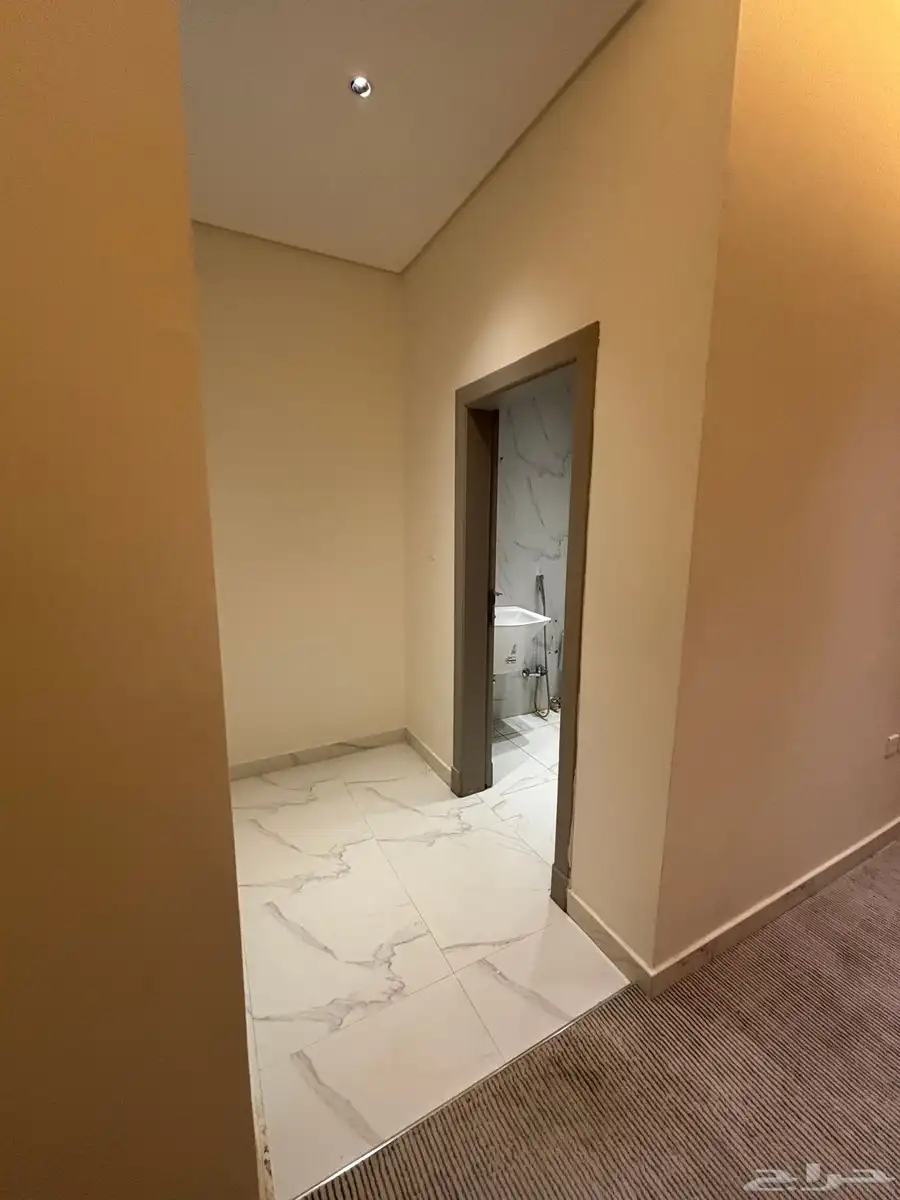 فلة في حي العارض بالرياض للايجار 11