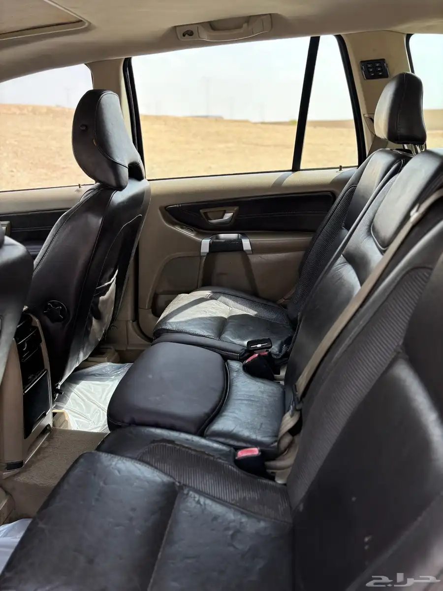فولفو XC90 2008 V8 13
