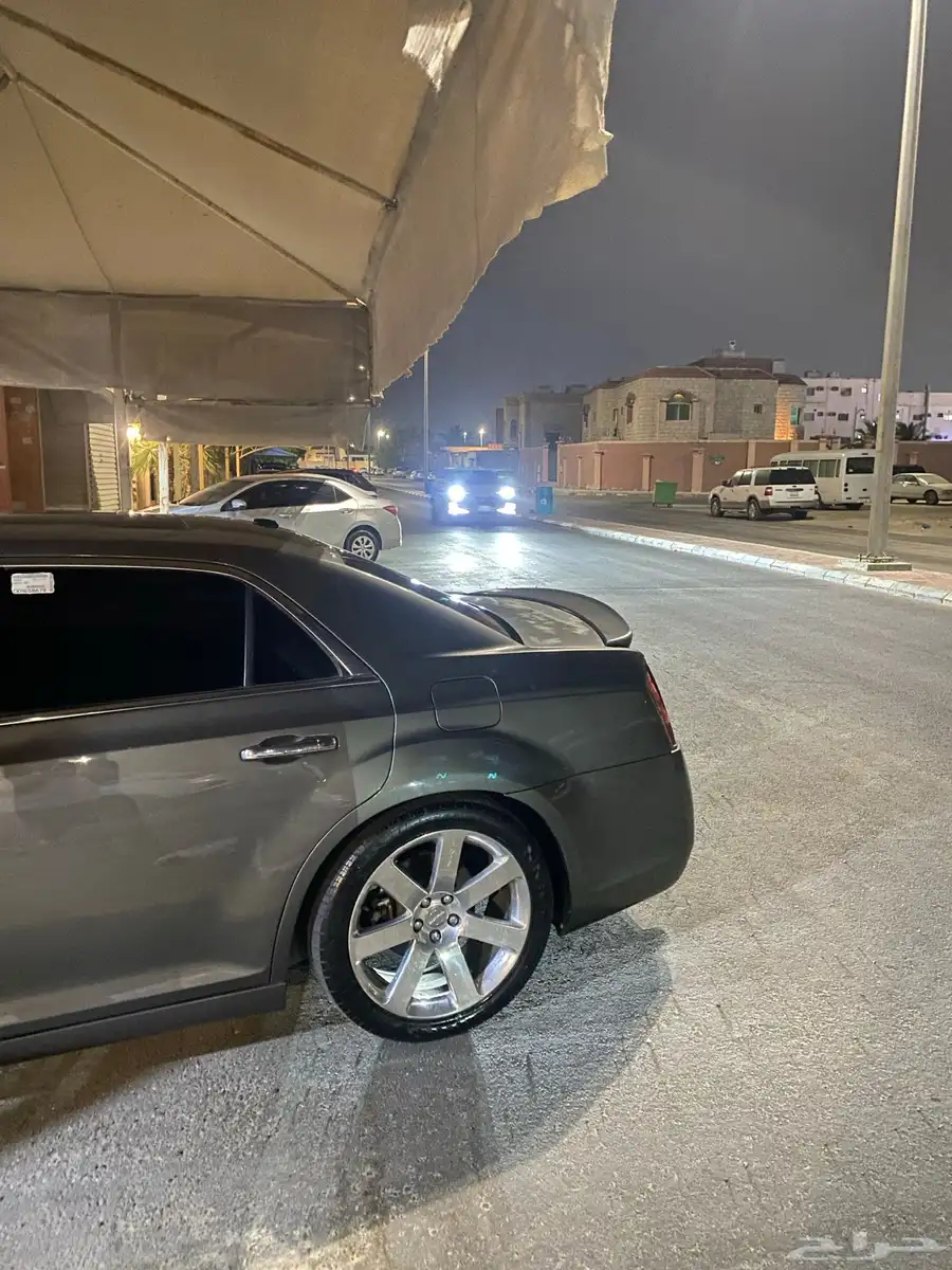 كرايسلر C300 2011 6