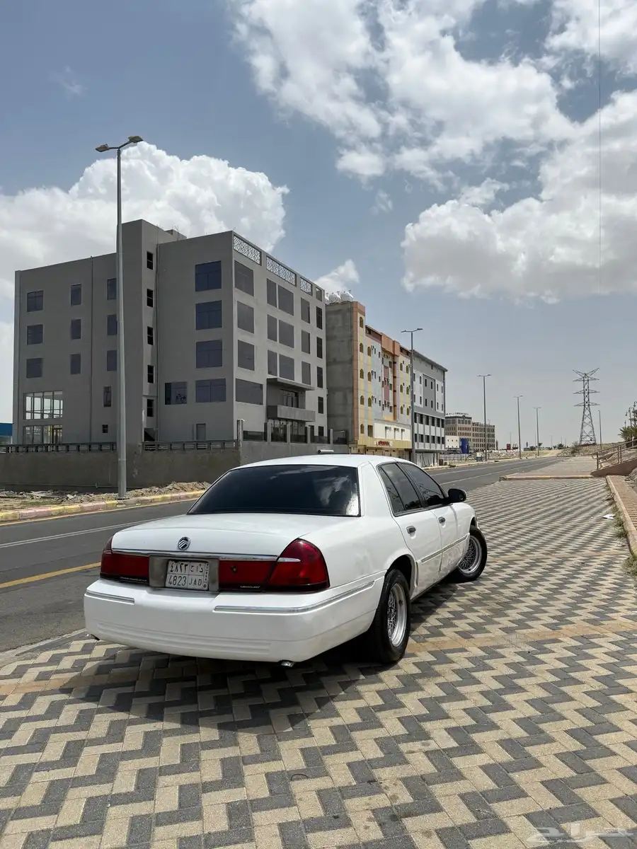 فورد ماركيز فل كامل قير ارضي شرط 3