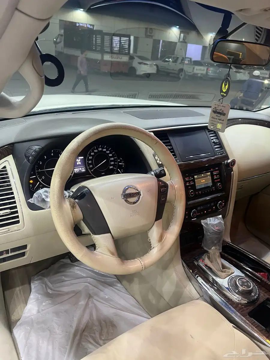 نيسان باترول SE 2015 9