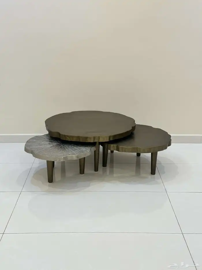 طاولات و نجفات 1