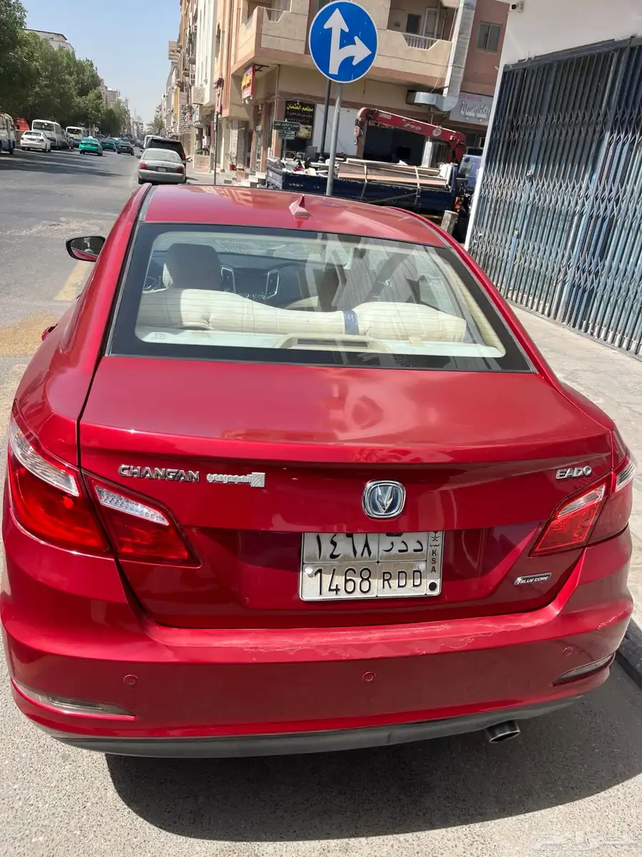 Changan Eado 2017 4