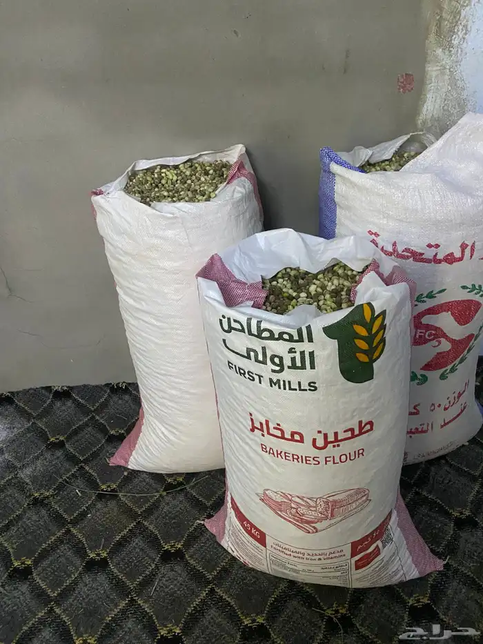 بان 0