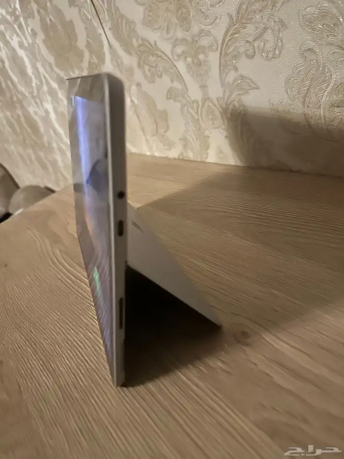 Microsoft surface go 2 3