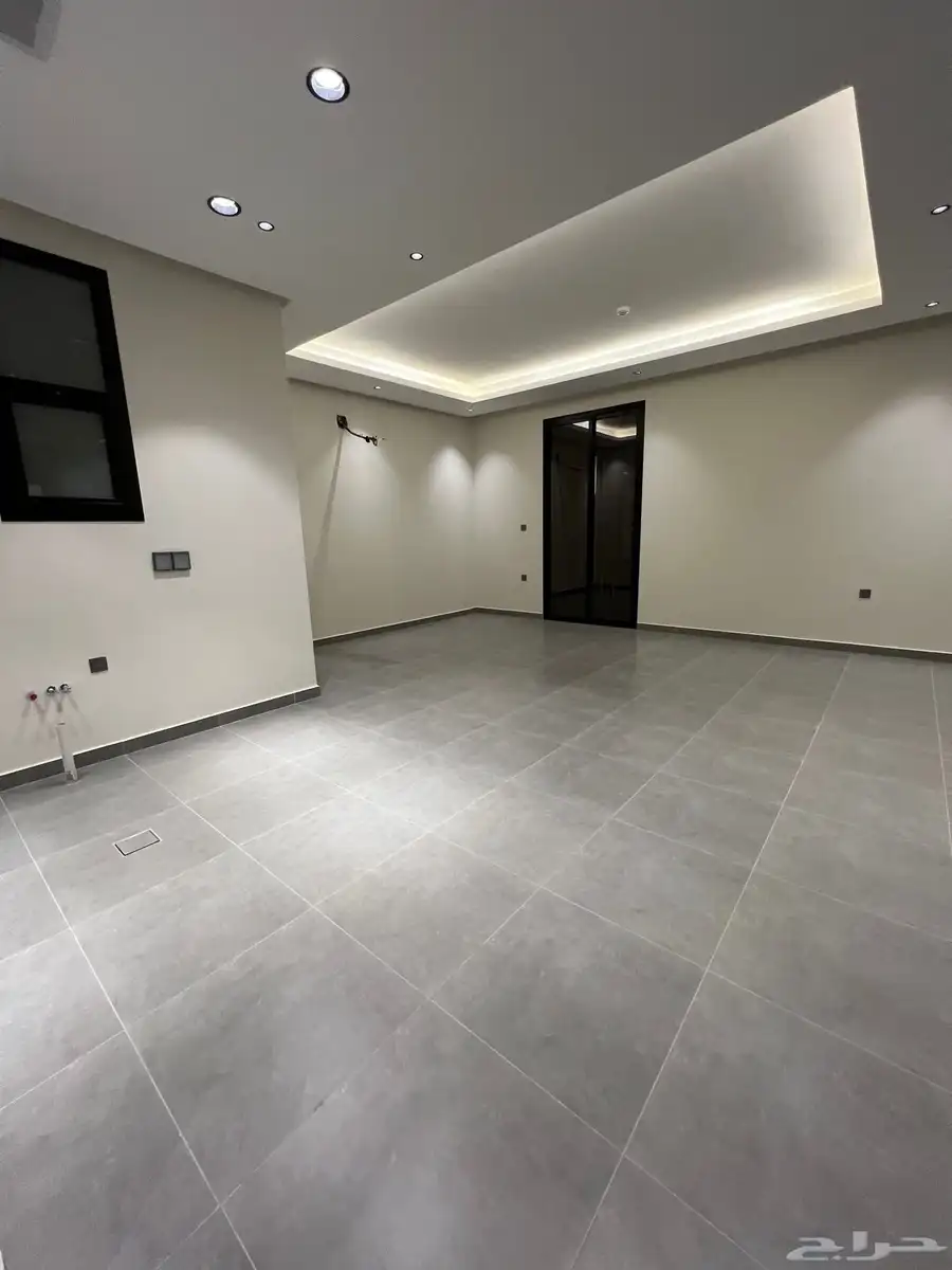 شقه ايجار حي السعادة 3