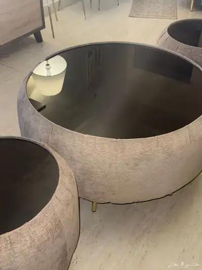طاوله كبيره مع طاولتين خدمه   قماش تفصيل 1