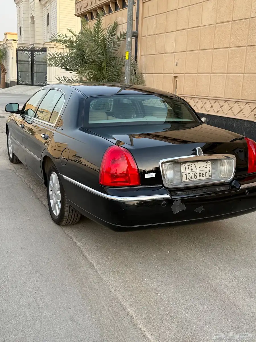 لنكن تاون كار 2003 2
