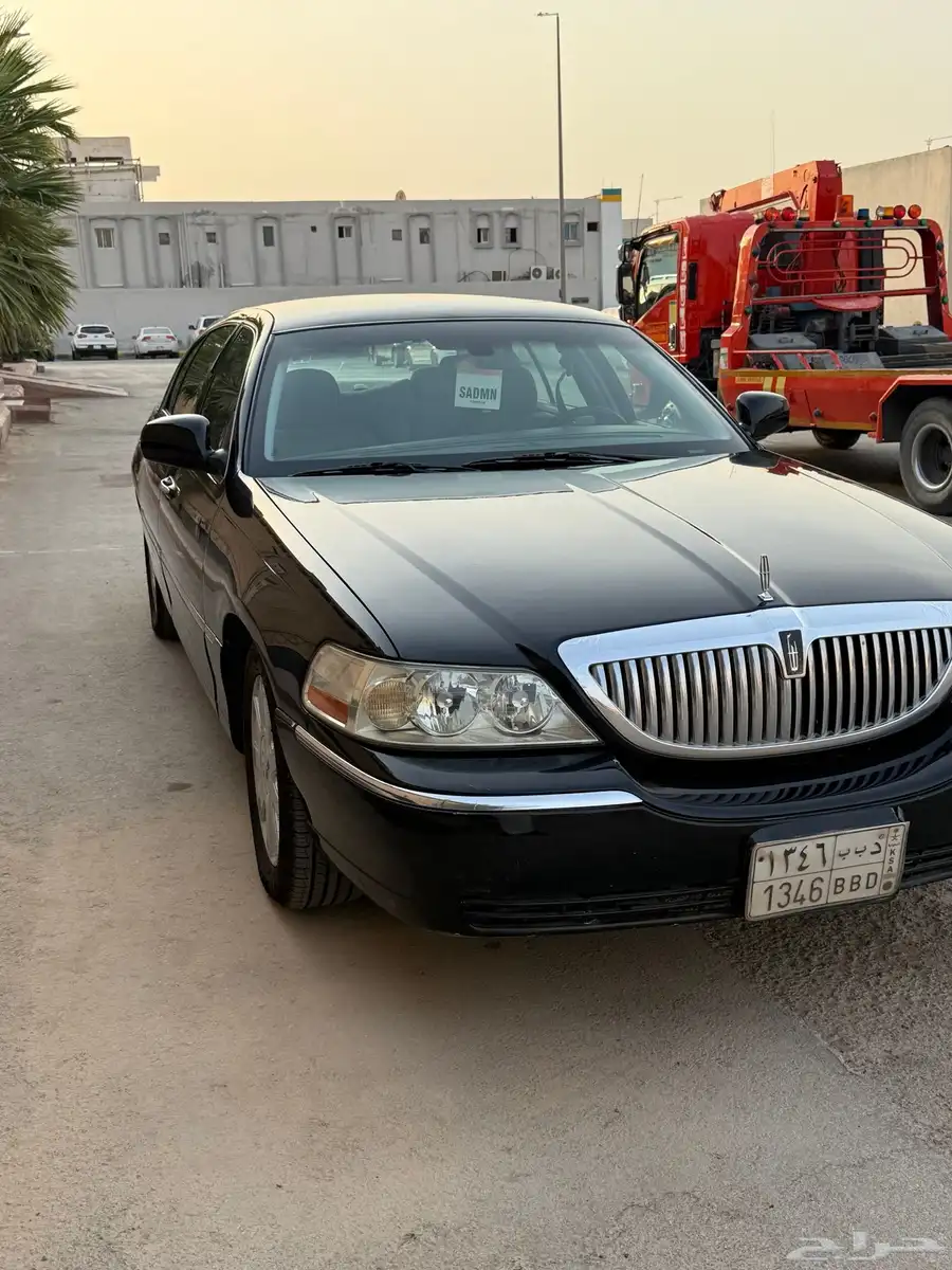 لنكن تاون كار 2003 6